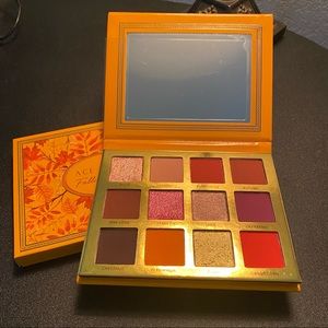 Ace Beaute Eyeshadow Palette